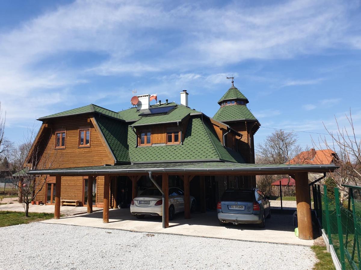 Sobieszow Apartament Tereska Zielone Wzgorze -Willa Tosia Jelenia Gora Bagian luar foto